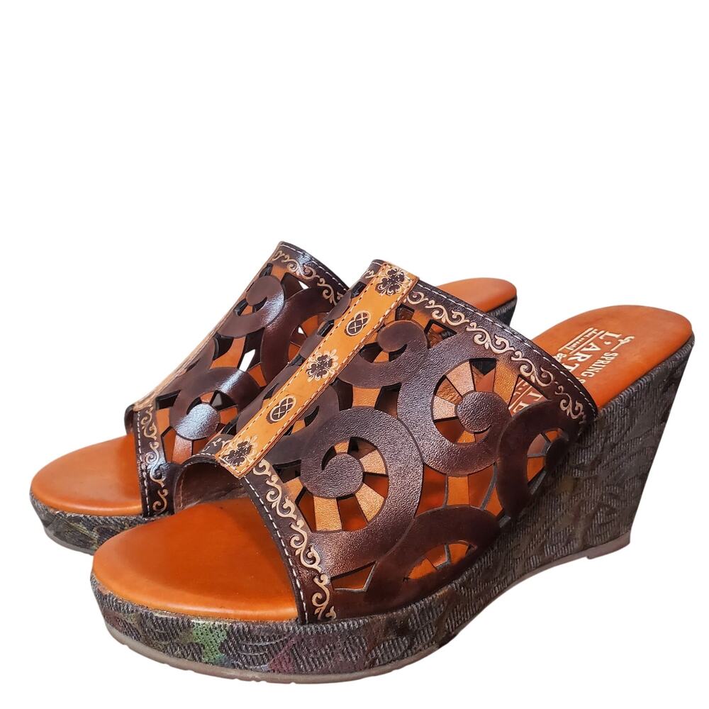 L'Artiste Spring Step Leather Floral Sandals Size 37 EU 6.5 7 US Hand Painted